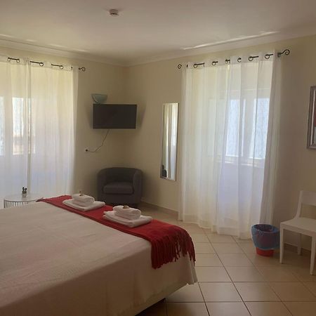 Blue Moon Guesthouse Lagos Luaran gambar