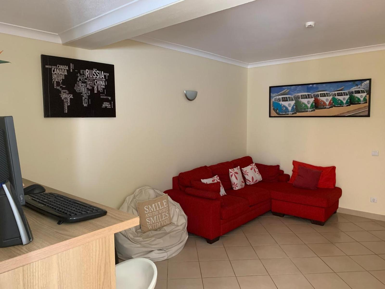 Blue Moon Guesthouse Lagos Luaran gambar