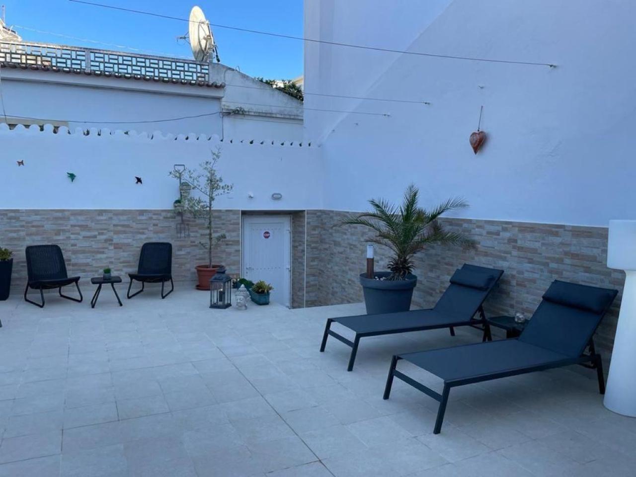Blue Moon Guesthouse Lagos Luaran gambar