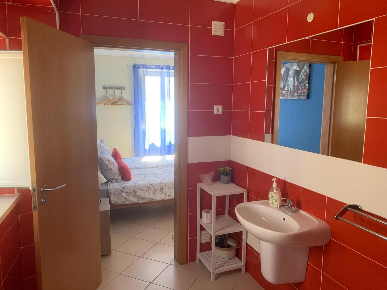 Blue Moon Guesthouse Lagos Luaran gambar