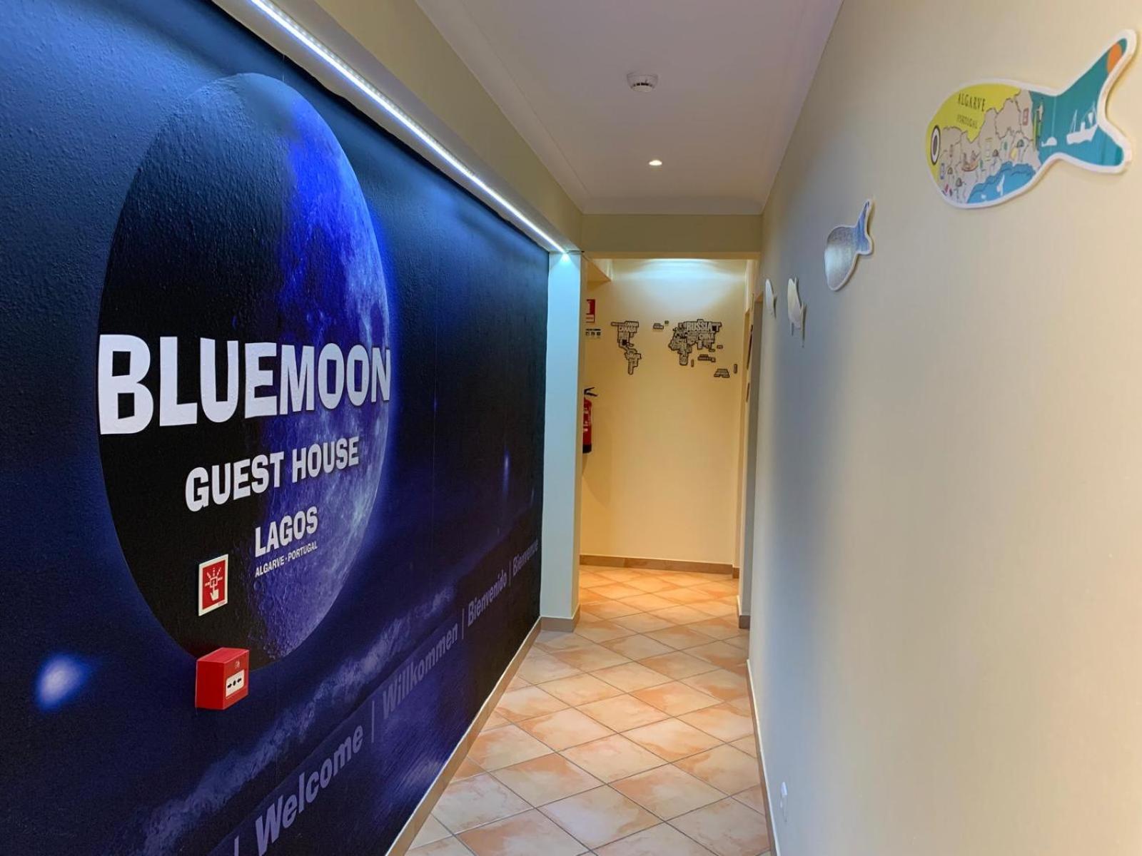 Blue Moon Guesthouse Lagos Luaran gambar