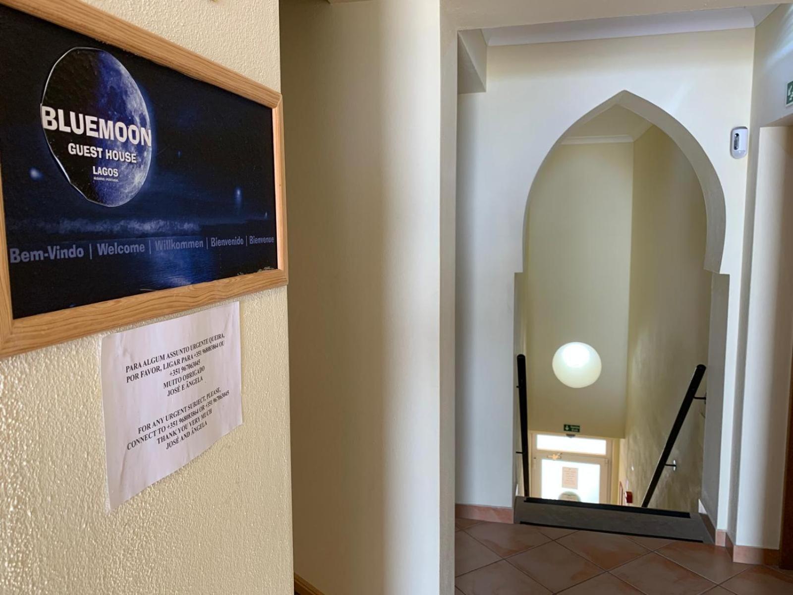 Blue Moon Guesthouse Lagos Luaran gambar
