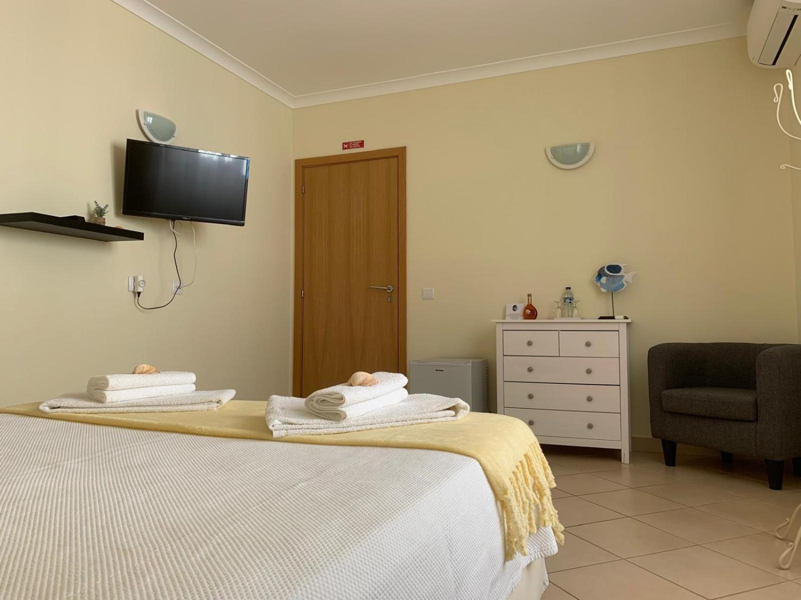 Blue Moon Guesthouse Lagos Luaran gambar